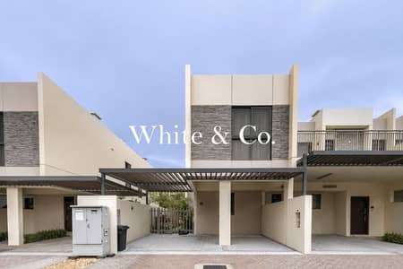 Townhouse de 3 chambres à à louer à DAMAC Hills 2 (Akoya by DAMAC), Dubai - Maison de ville à DAMAC Hills 2 (Akoya by DAMAC)，Zinnia, 3 chambres, 107000 AED - 15305957
