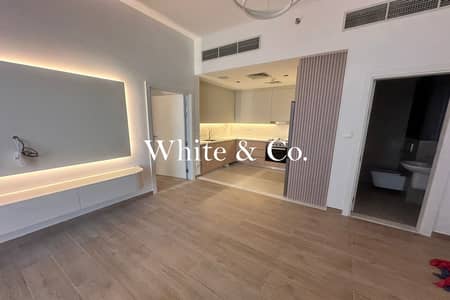 1 Bedroom Apartment for Sale in Business Bay, Dubai - High Floor | Upgraded | Open Living Space