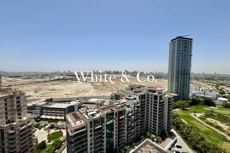1 Bedroom Flat for Rent in The Views, Dubai - Beautiful Views | Available | Unfurnished