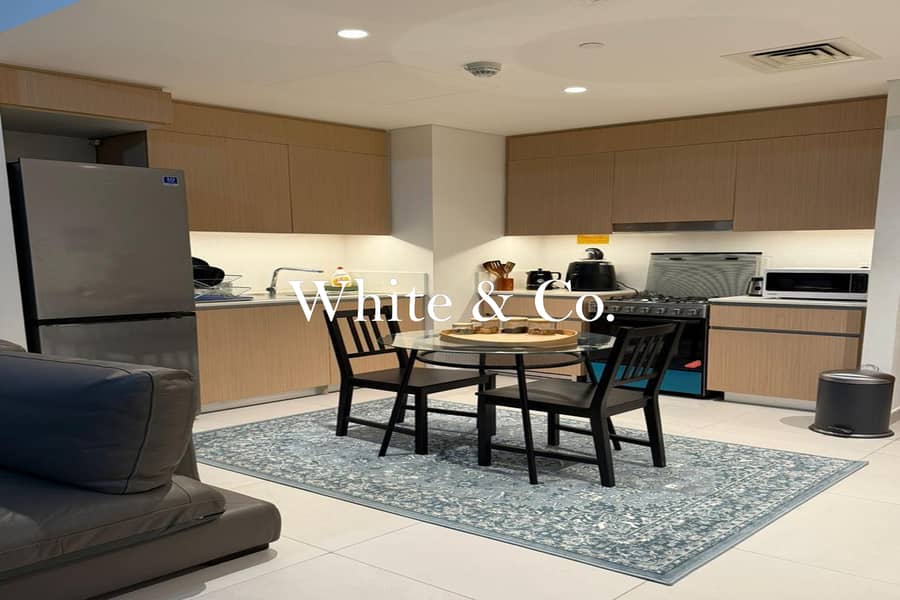 Vacant On Transfer | Creek Tower Views Vacant On Transfer | Creek Tower Views