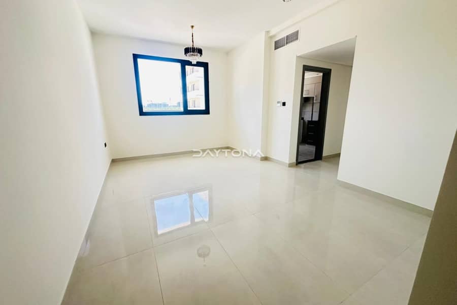 BRAND NEW | READY TO MOVE | GREAT LOCATION BRAND NEW | READY TO MOVE | GREAT LOCATION