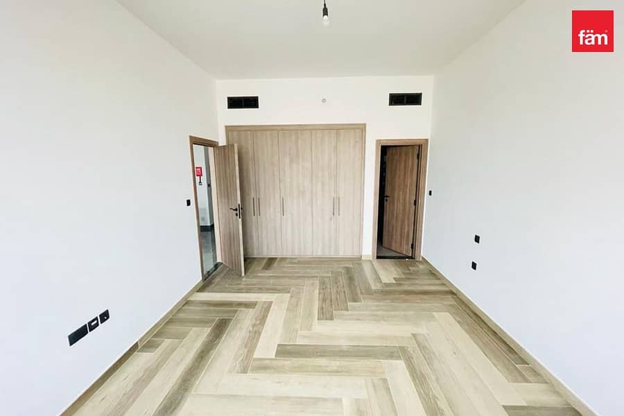 Brand New | Park & Pool View | Semi Furnished - Image 7