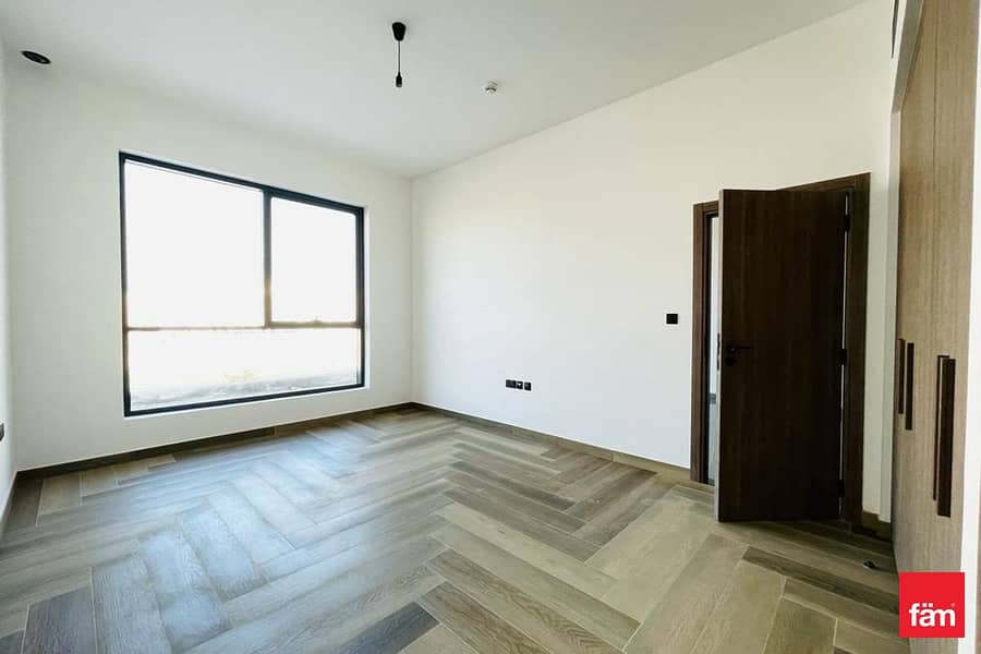 Brand New | Park & Pool View | Semi Furnished - Image 11