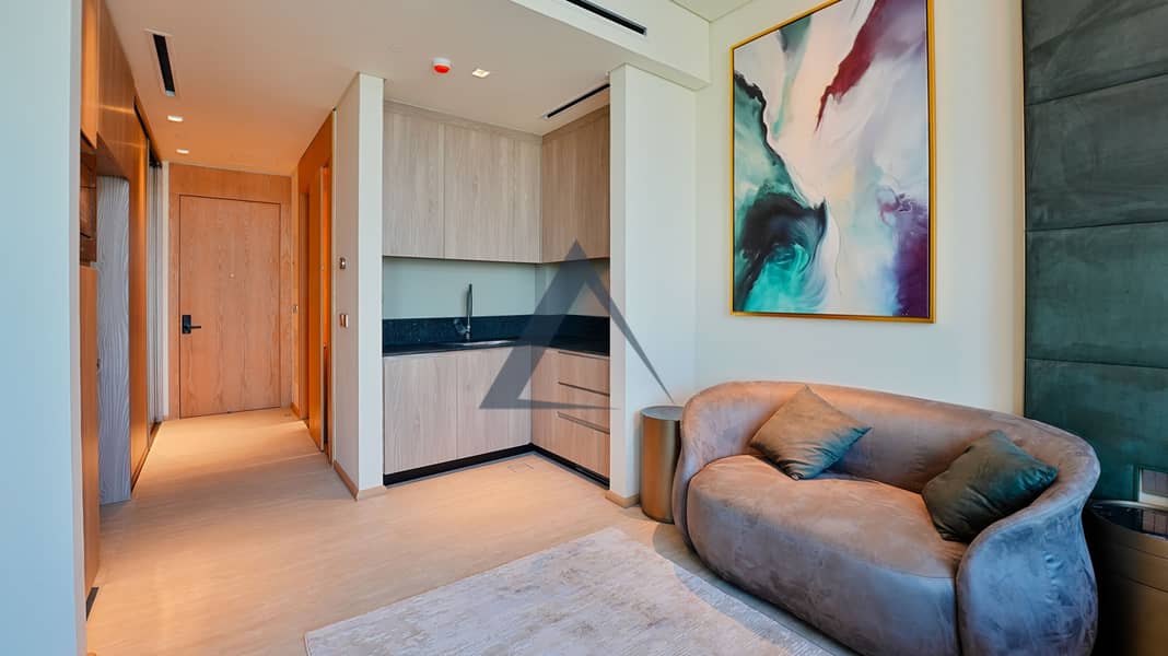 6 AZCO REAL ESTATE-4. jpg