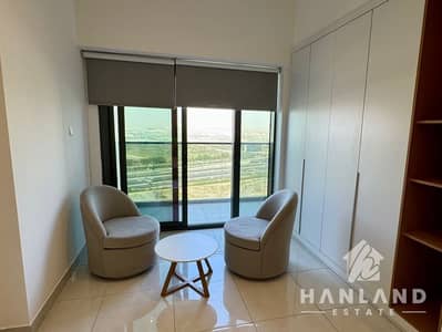 Monolocale in Affitto a Dubai Land Residence Complex (DLRC), Dubai - Appartamento a Dubai Land Residence Complex (DLRC)，Blue Waves Tower, 50000 AED - 15308638