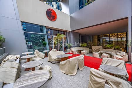 Shop for Sale in Business Bay, Dubai - Fully Furnished & Fitted Shop with Restaurant Shop for Sale in Business Bay, Dubai - Fully Furnished & Fitted Shop with Restaurant