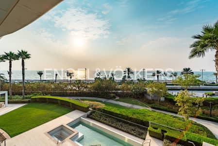 5 Bedroom Apartment for Rent in Palm Jumeirah, Dubai - Elegant Beachfront Living | Spacious | Luxurious 5 Bedroom Apartment for Rent in Palm Jumeirah, Dubai - Elegant Beachfront Living | Spacious | Luxurious