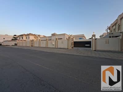4 Camere Villa in Vendita a Kalba, Sharjah - WhatsApp Image 2026-05-25 at 7.05. 44 PM. jpeg 4 Camere Villa in Vendita a Kalba, Sharjah - WhatsApp Image 2026-05-25 at 7.05. 44 PM. jpeg