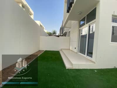 3 Camere Townhouse in Vendita a DAMAC Hills 2 (Akoya by DAMAC), Dubai - 4a6d6c04-f210-4b02-a16b-4cc2dc2be251. jpg