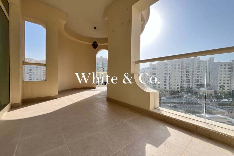 2 Parkings | Unfurnished | Mid Flr Level 2 Parkings | Unfurnished | Mid Flr Level
