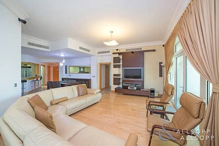 3 Bed | New Listing | Furnished | Upgraded 3 Bed | New Listing | Furnished | Upgraded