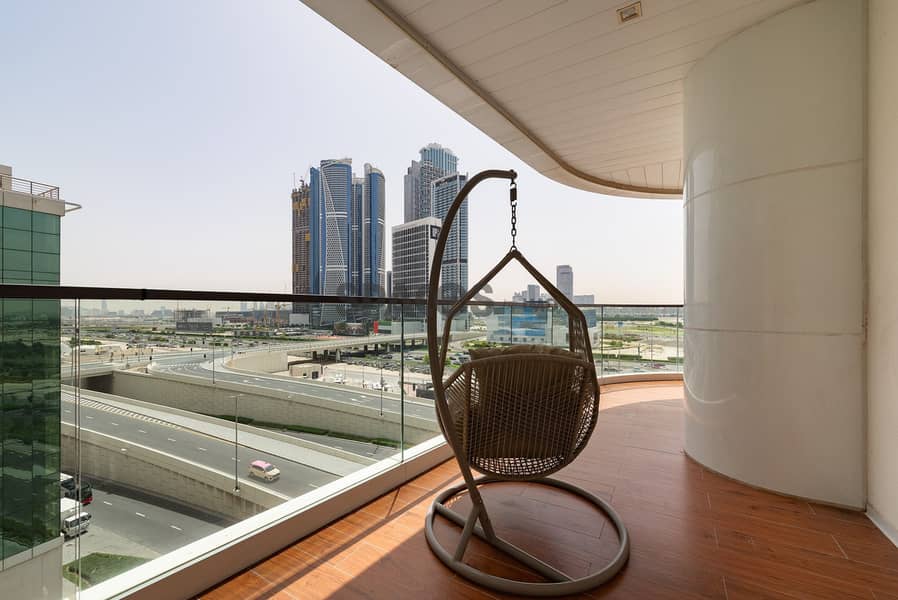 Elegant 2BR | Luxury Amenities | Business Bay - Image 37