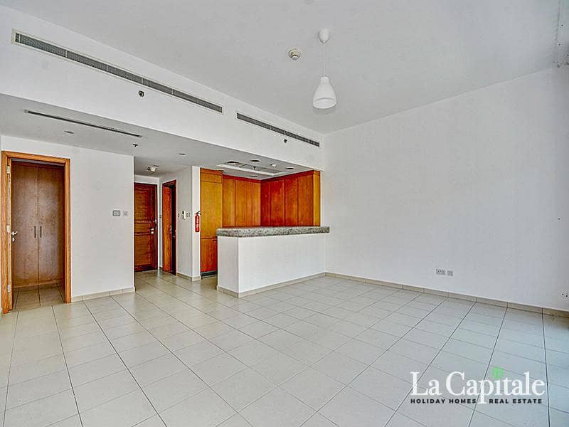Квартира в Бизнес Бей,Бей Сквэр,Бэй Сквер 9, 999000 AED - 15311664 Квартира в Бизнес Бей,Бей Сквэр,Бэй Сквер 9, 999000 AED - 15311664