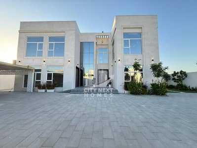 7 Bedroom Villa for Rent in Nad Al Sheba, Dubai - WhatsApp Image 2026-05-26 at 10.46. 37. jpeg 7 Bedroom Villa for Rent in Nad Al Sheba, Dubai - WhatsApp Image 2026-05-26 at 10.46. 37. jpeg