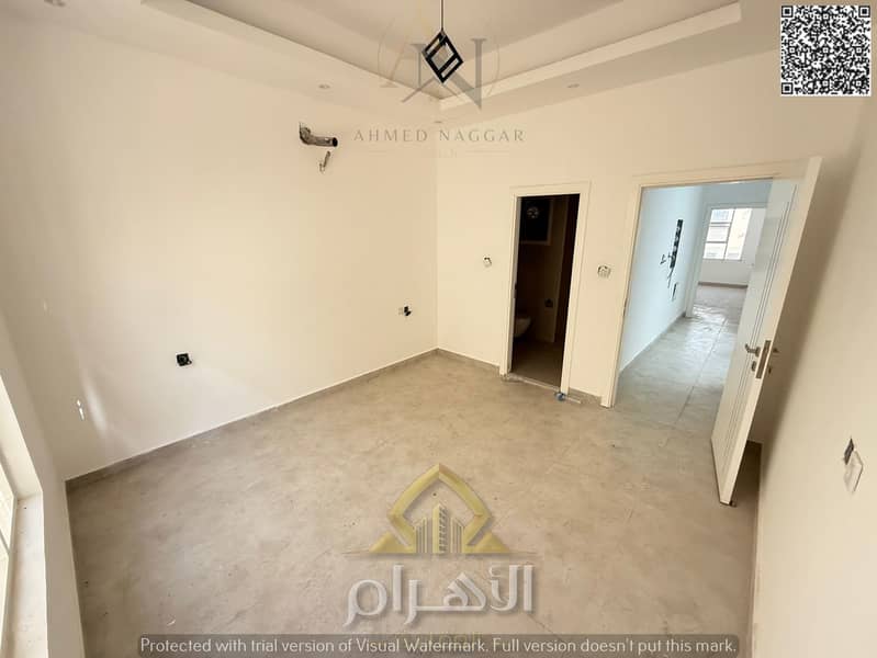 11 WhatsApp Image 2026-02-13 at 17.11. 45 (14). png