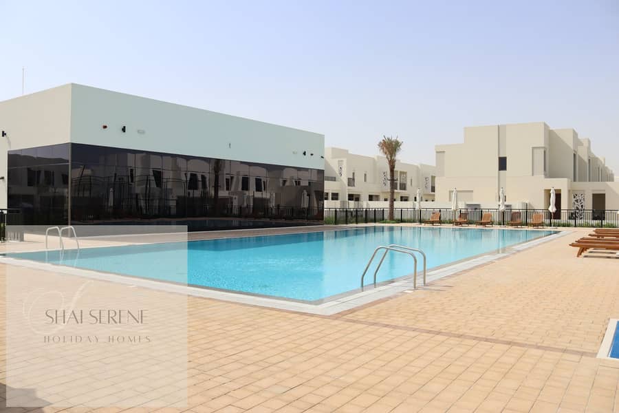 53 34. Pool. JPG