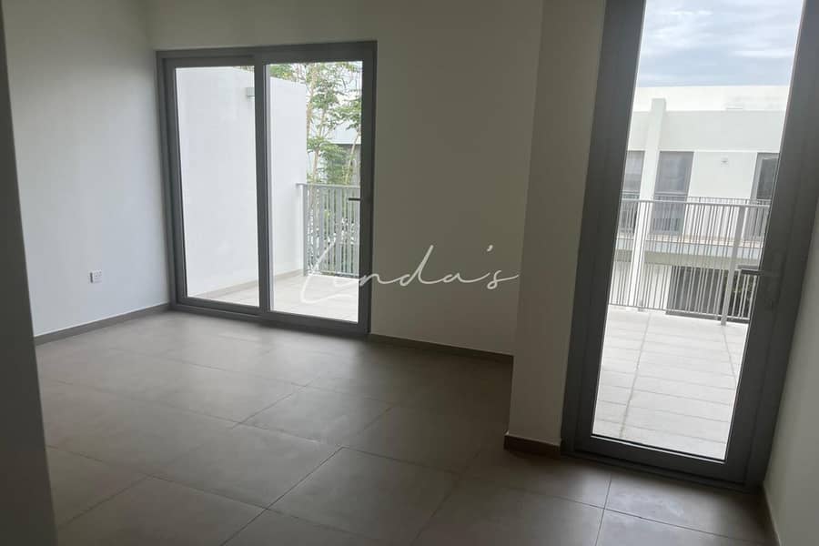 12 images image img