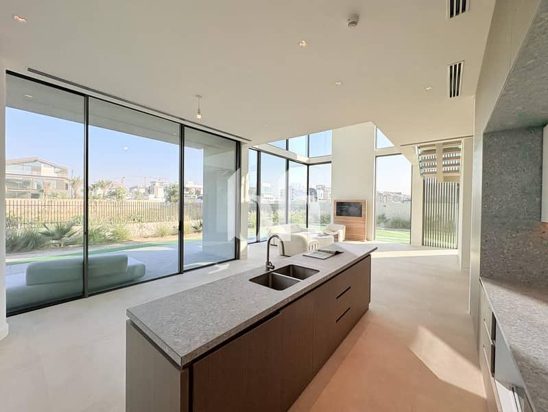 8 images image img