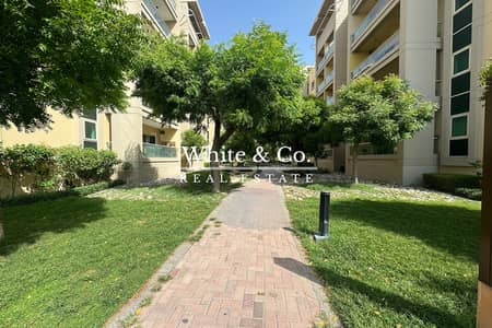 1 Bedroom Flat for Rent in The Greens, Dubai - High End Furniture | Chiller Free | Vacant