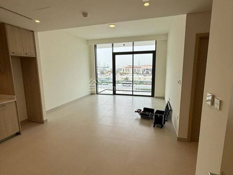 Brand New Unit | Spacious Layout | Panoramic View Brand New Unit | Spacious Layout | Panoramic View