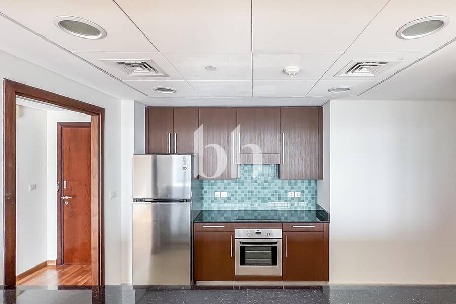 4 Unit 1503 Burj Daman 01