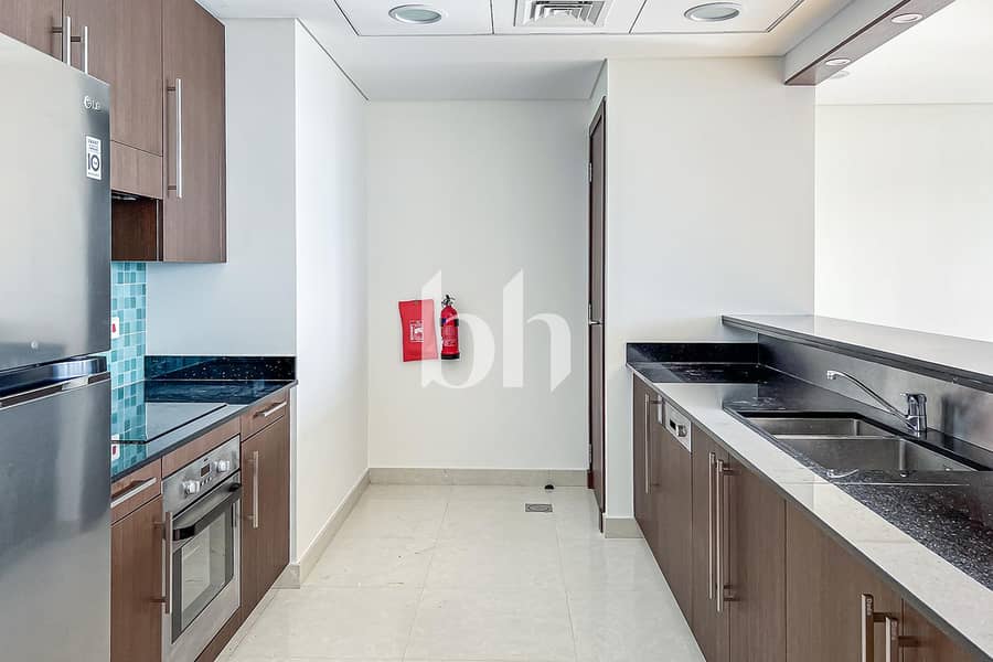 6 Unit 1503 Burj Daman 01