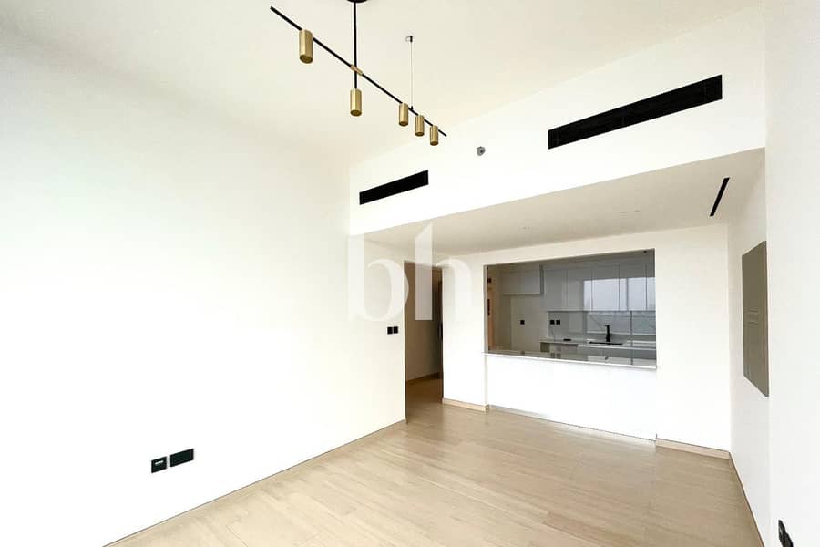 4 images image img