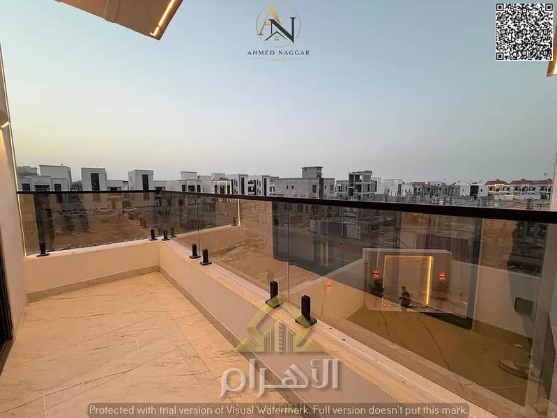9 840676302-1066x800. webp