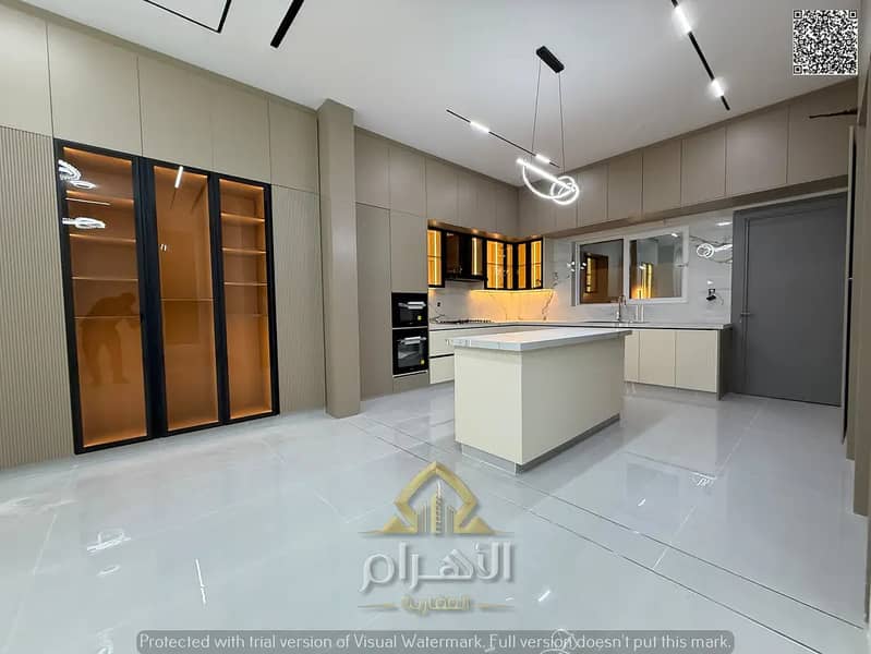 7 815968012-1066x800. webp