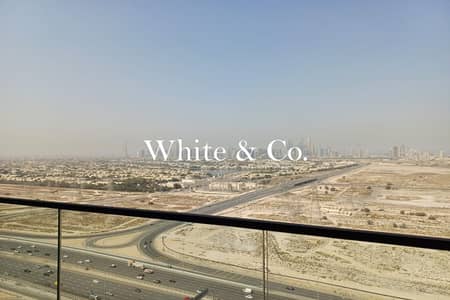 2 Bedroom Flat for Sale in Jumeirah Village Circle (JVC), Dubai - Vacant | Two Bedroom | Marina Skyline