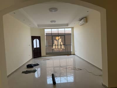 5 Schlafzimmer Villa zum zur Miete in Shakhbout City, Abu Dhabi - WhatsApp Image 2026-05-28 at 4.15. 22 PM. jpeg 5 Schlafzimmer Villa zum zur Miete in Shakhbout City, Abu Dhabi - WhatsApp Image 2026-05-28 at 4.15. 22 PM. jpeg