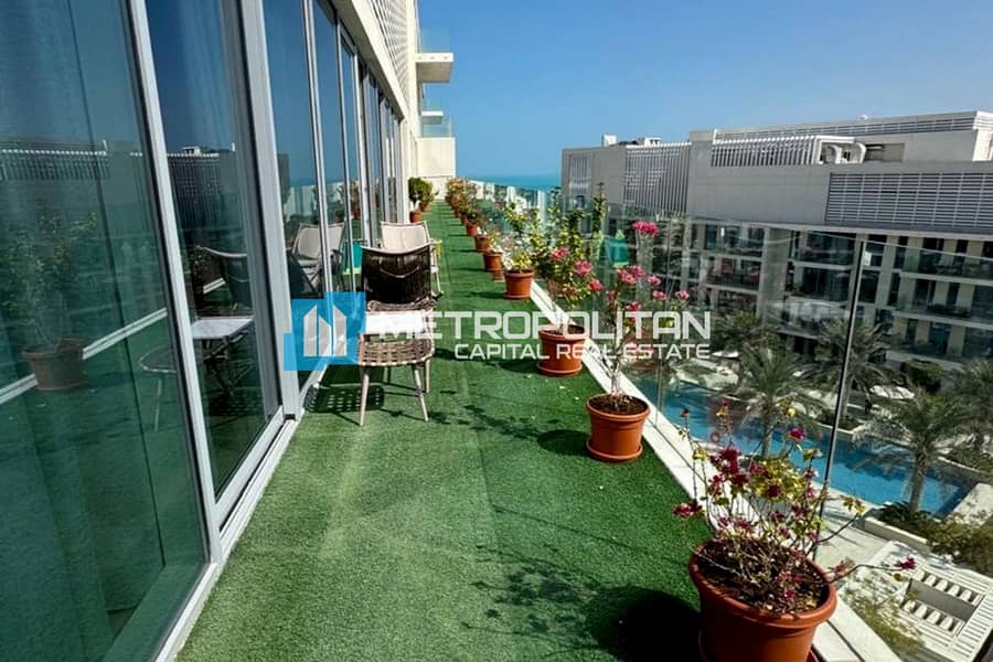 Partial Sea View | High End 4BR| Beachfront Living Partial Sea View | High End 4BR| Beachfront Living