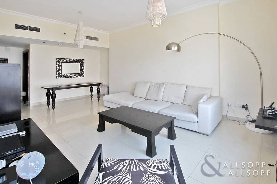 NEW LISTING | Rented | Furnished | 1 Bed