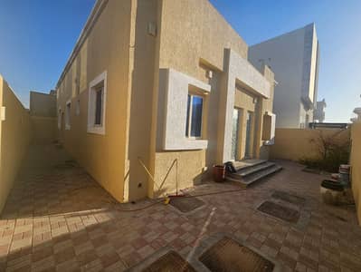 3 Bedroom Villa for Rent in Al Yasmeen, Ajman - 8b2708e6-680b-48ef-8d2f-20666c87c284. jpg 3 Bedroom Villa for Rent in Al Yasmeen, Ajman - 8b2708e6-680b-48ef-8d2f-20666c87c284. jpg