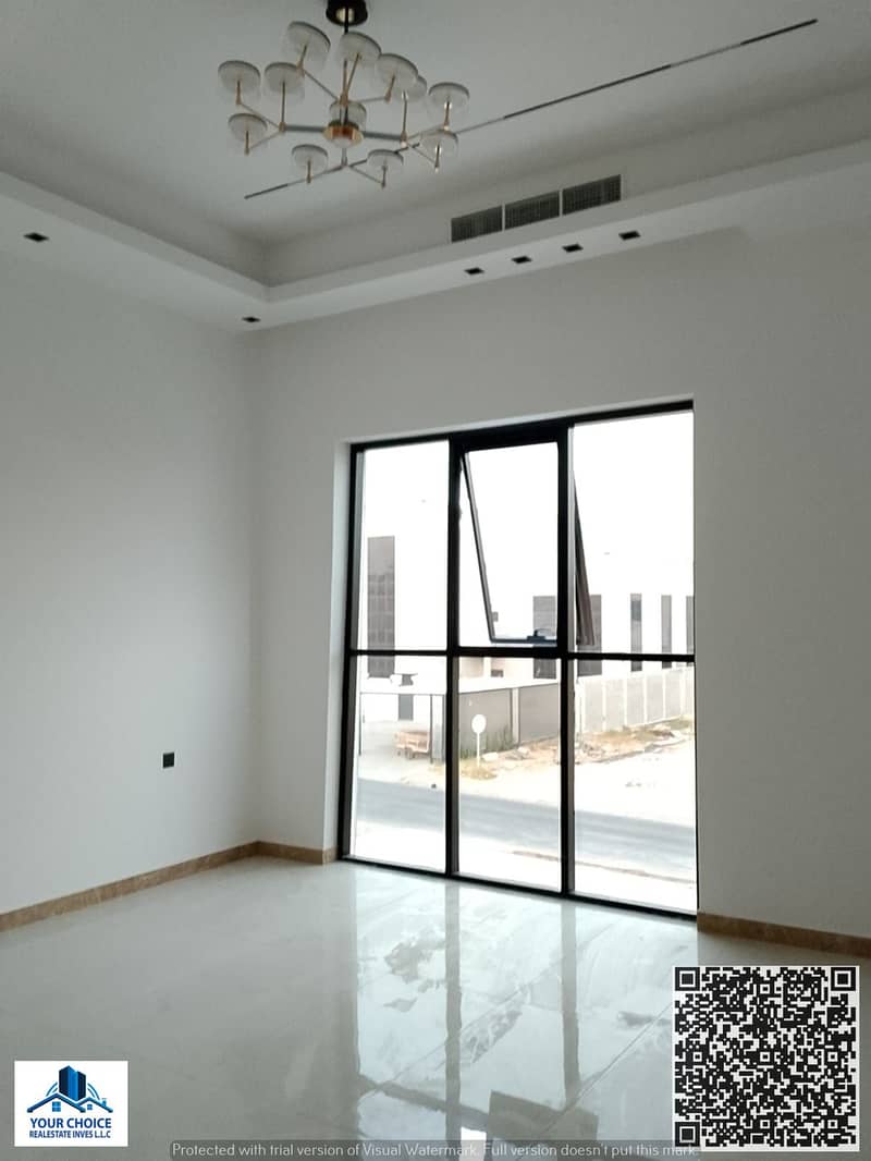 14 84c8be0d-25e8-4c6a-a23e-8487ab5e66f9. jpg