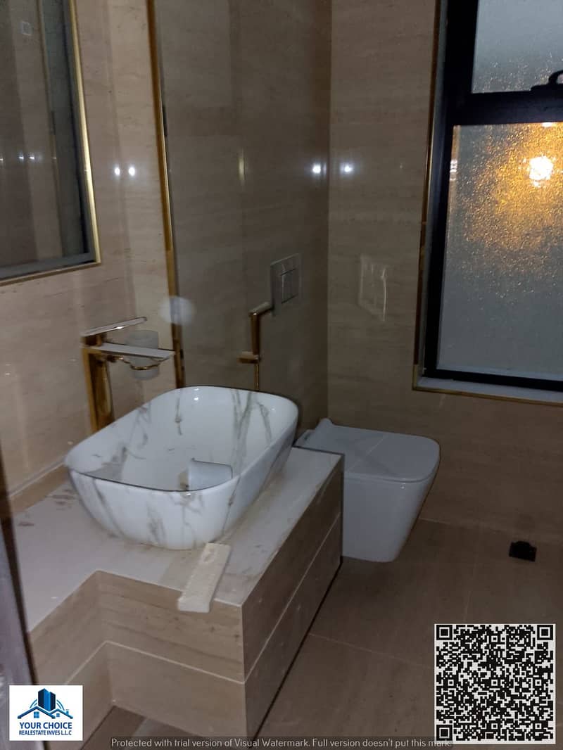 15 87dc7c0b-e8ef-4e8a-8ac9-0d6288beb98e. jpg