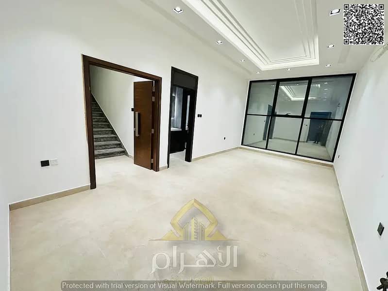 3 834990646-1066x800. webp