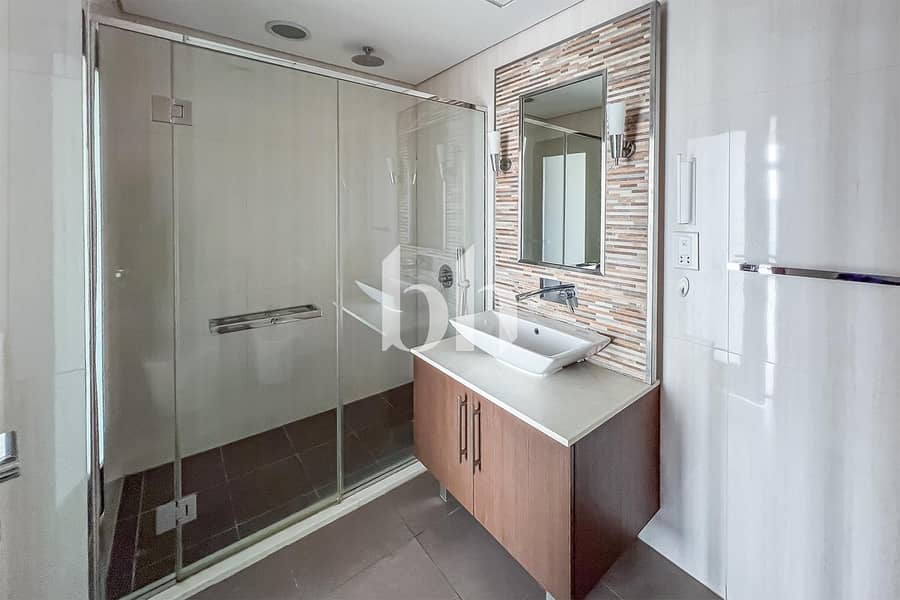 11 Unit 1503 Burj Daman 01