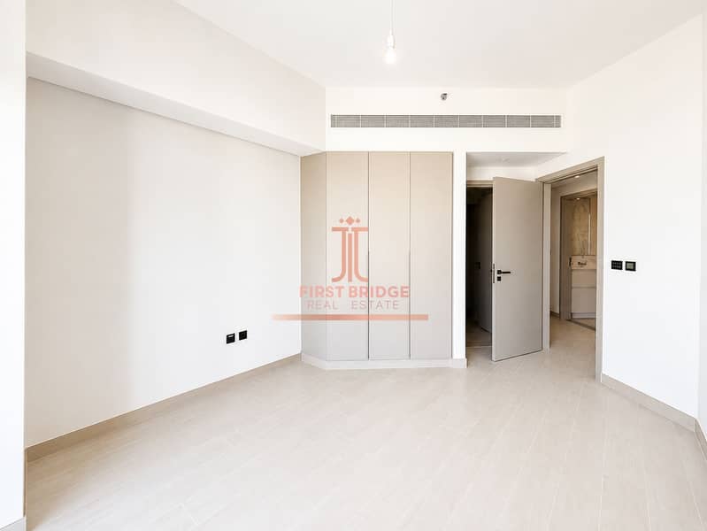 5 Bedroom . PNG