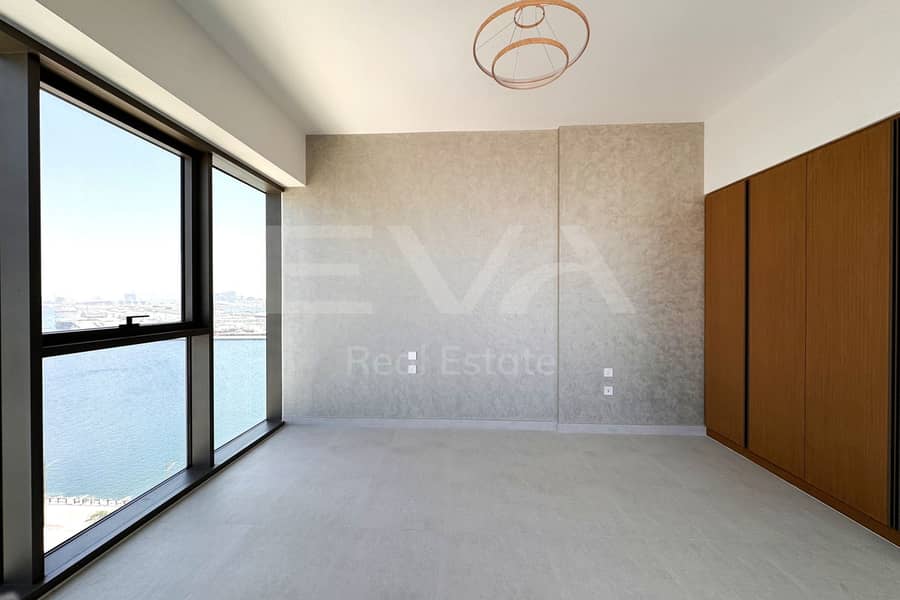 STUNNING SEA VIEW |GREAT PRICE | MODERN AND CLEAN - Image 6