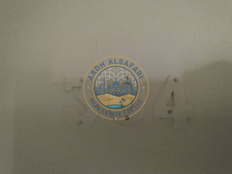 4 93084. jpg