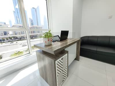 مکتب  للايجار في شارع الشيخ زايد، دبي - 8bd8752c-74e4-4ff7-b039-02f51e38bb52. jpg