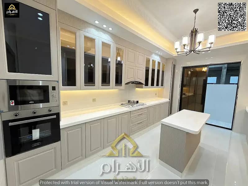 8 840812496-1066x800. webp
