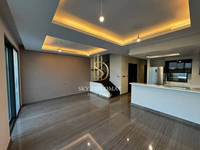 4 Bedroom Villa for Rent in DAMAC Hills, Dubai - Single Row l Modern l Close to Trump Club House 4 Bedroom Villa for Rent in DAMAC Hills, Dubai - Single Row l Modern l Close to Trump Club House