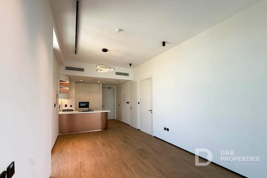 Brand New 1BR | Open Bright View | Ready to Move Brand New 1BR | Open Bright View | Ready to Move