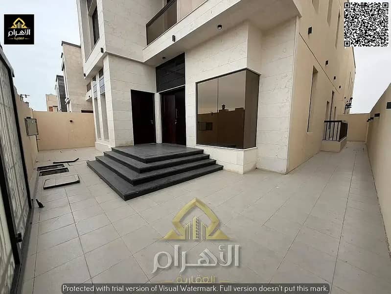 3 840810332-1066x800. webp