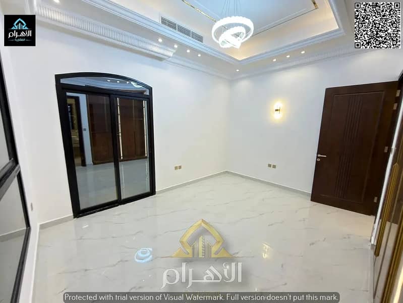 10 840769231-1066x800. webp