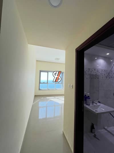 2 Bedroom Flat for Rent in Corniche Ajman, Ajman - 605a3966-899f-4c40-be8d-c7ec9787f581. jpg