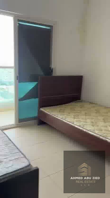14 ezgif-frame-101. jpg