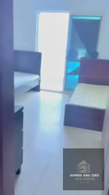 17 ezgif-frame-119. jpg
